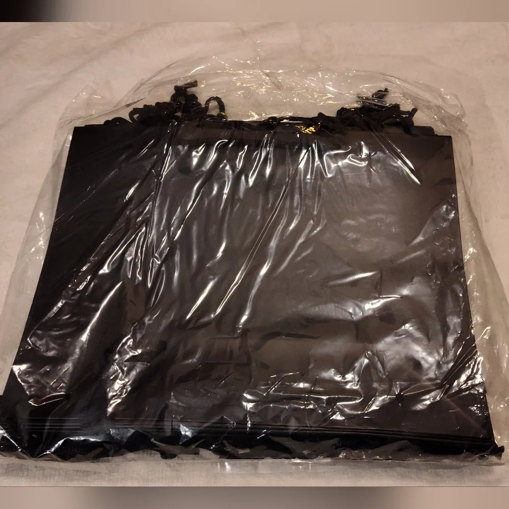 NWT! ULINE Black Matte Gift Bag Set (19ct)